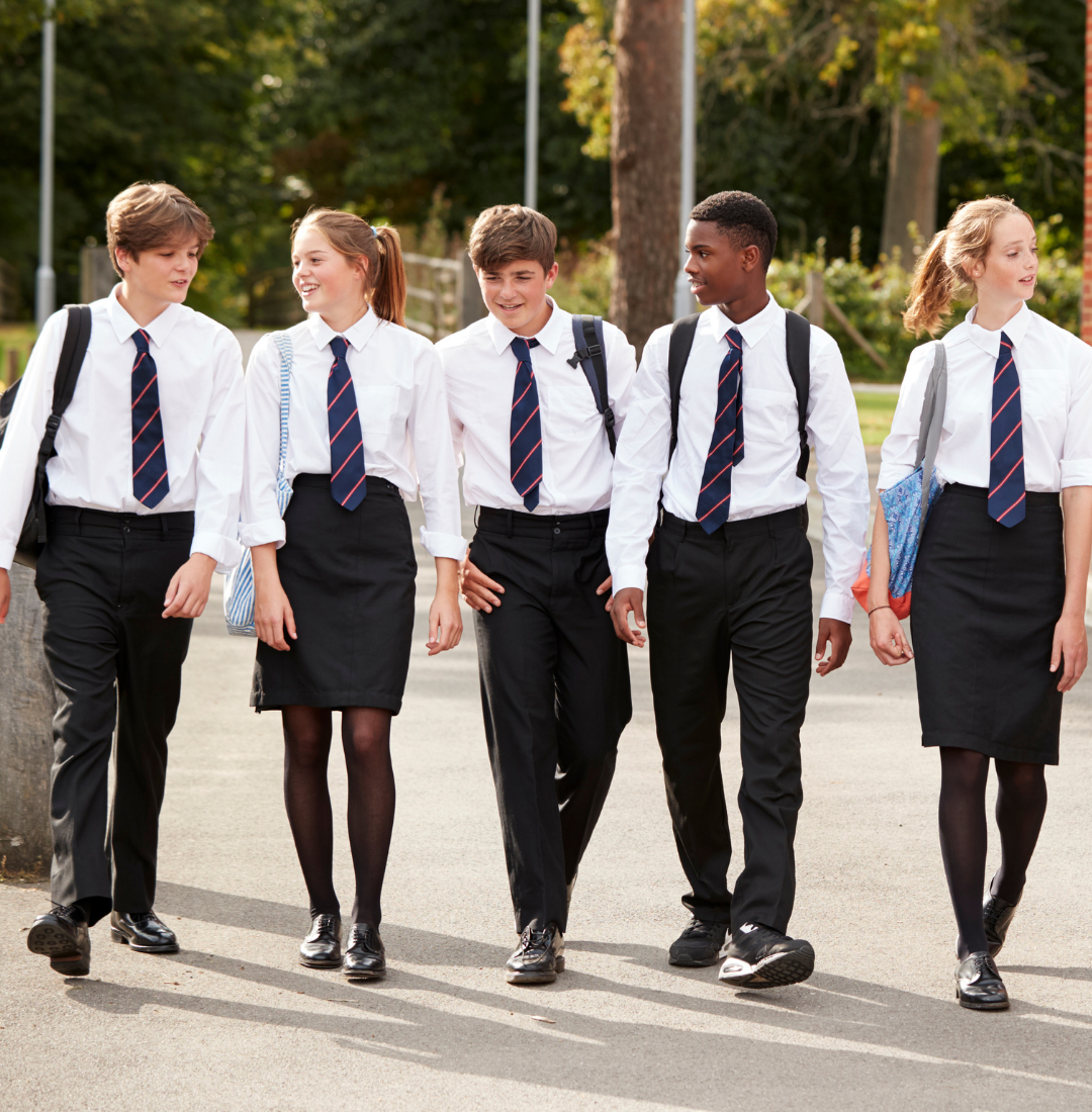 Students learning AI tools to study smarter with Cognify AI